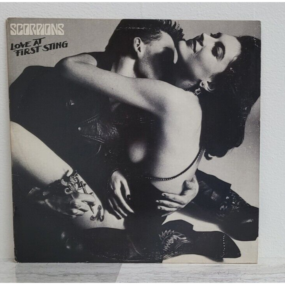 SCORPION LOVE AT FIRST STING 1984 HARD ROCK HEAVY METAL LP 0501